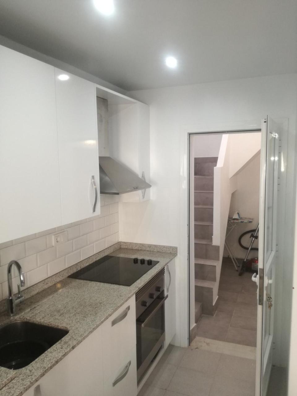 2 Bedroom Newly Renovated Bungalow Close To Bars & Restaurants Los Alcázares Exteriör bild