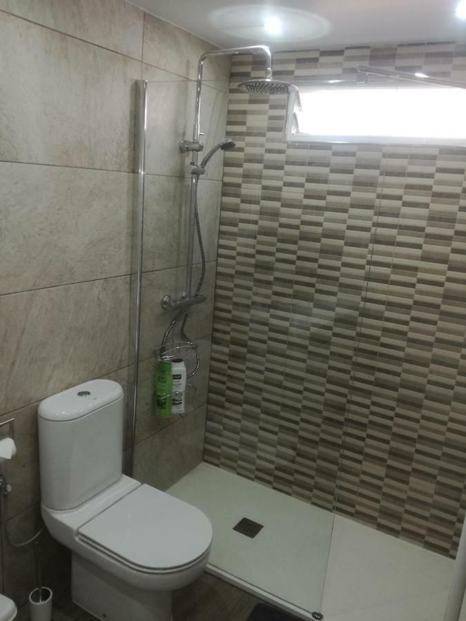 2 Bedroom Newly Renovated Bungalow Close To Bars & Restaurants Los Alcázares Exteriör bild